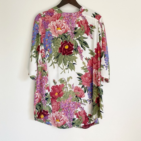 SHOW ME YOUR MUMU Downtown Tunic Floral Button - Picture 10 of 11